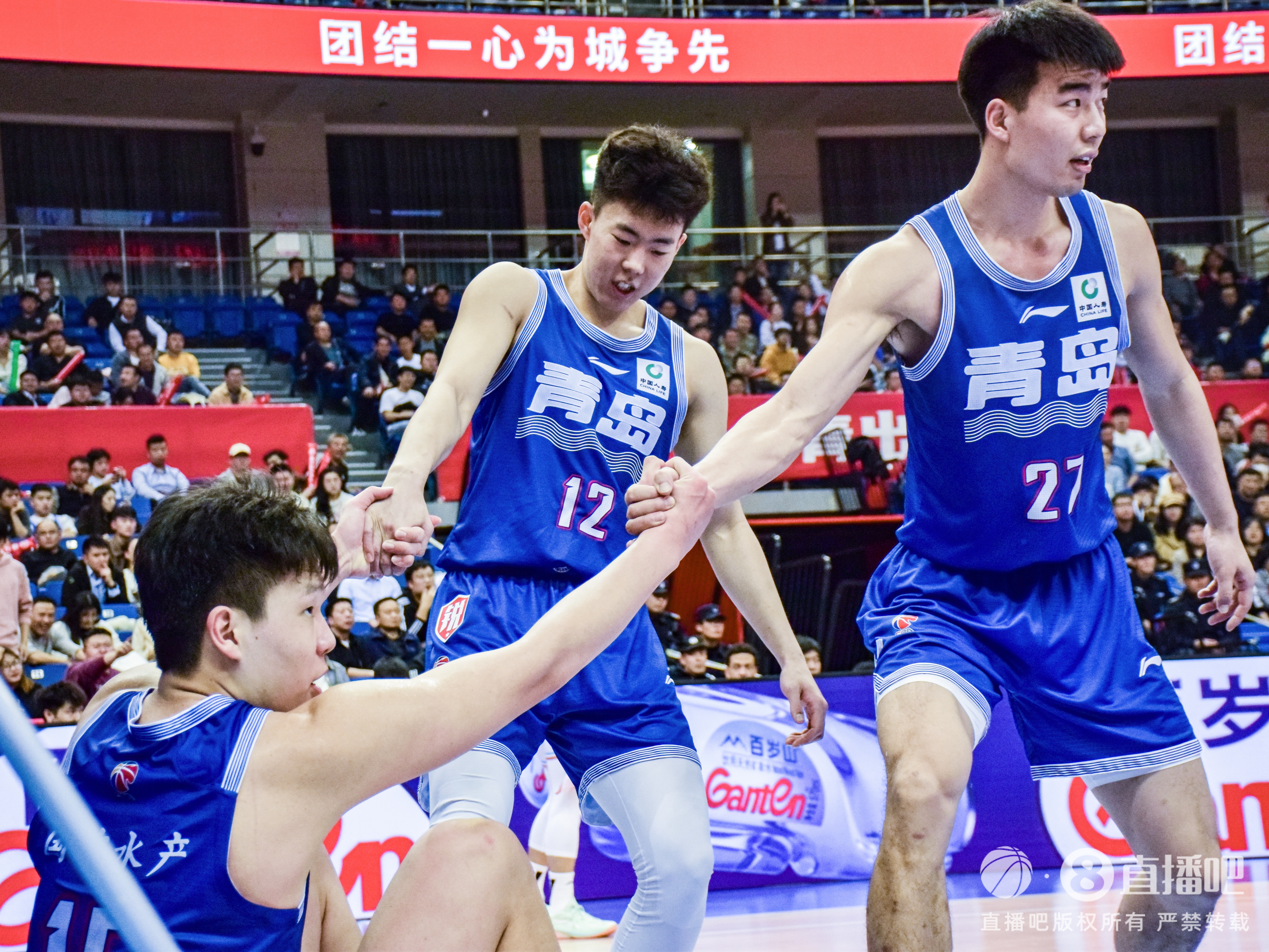 青三瘋!青島第三節(jié)41-15凈勝?gòu)V州26分&領(lǐng)先到30分