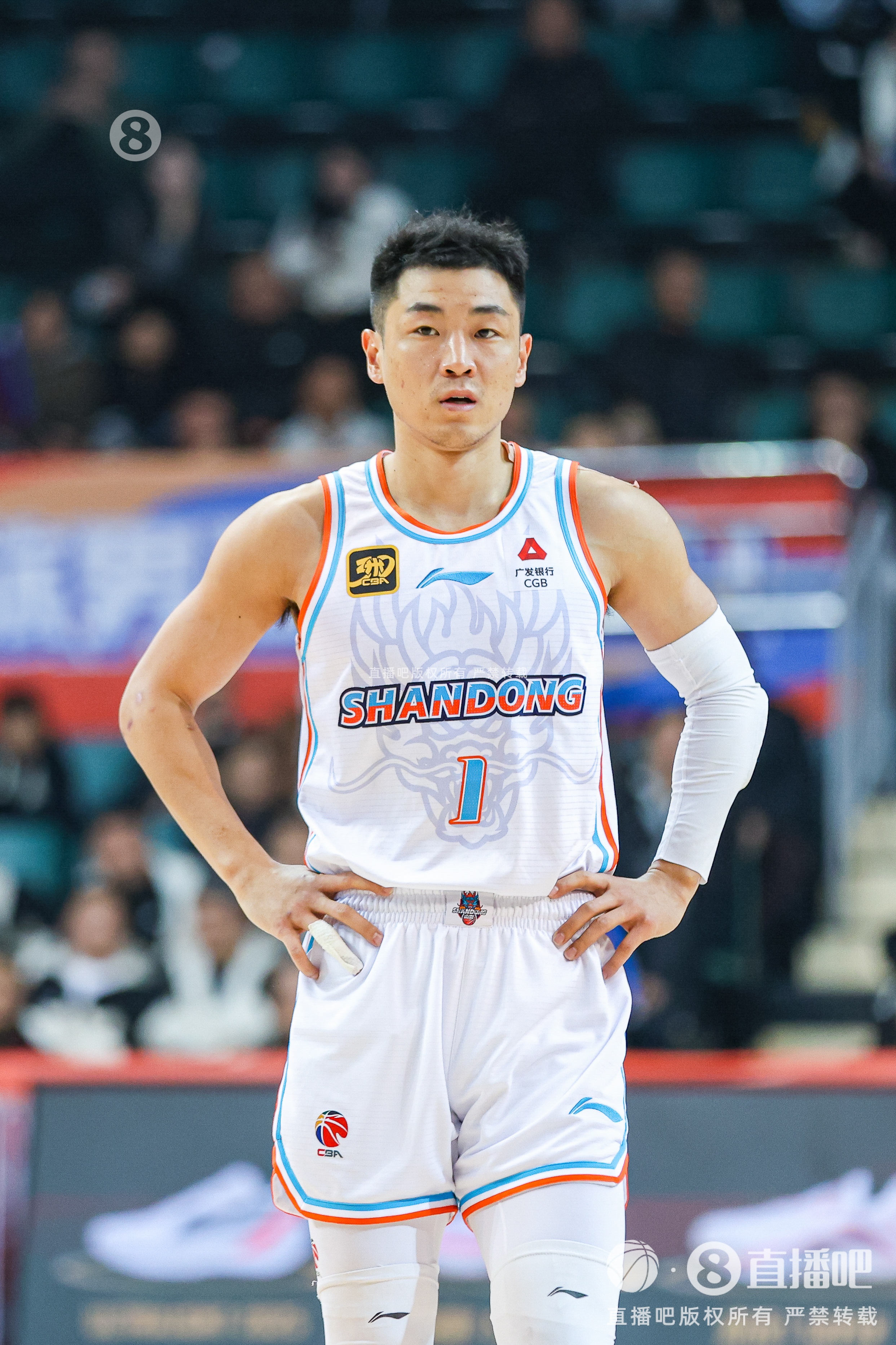 夏曉司:結(jié)束國家隊(duì)集訓(xùn)任務(wù)的高詩巖和山東男籃在南京會(huì)合