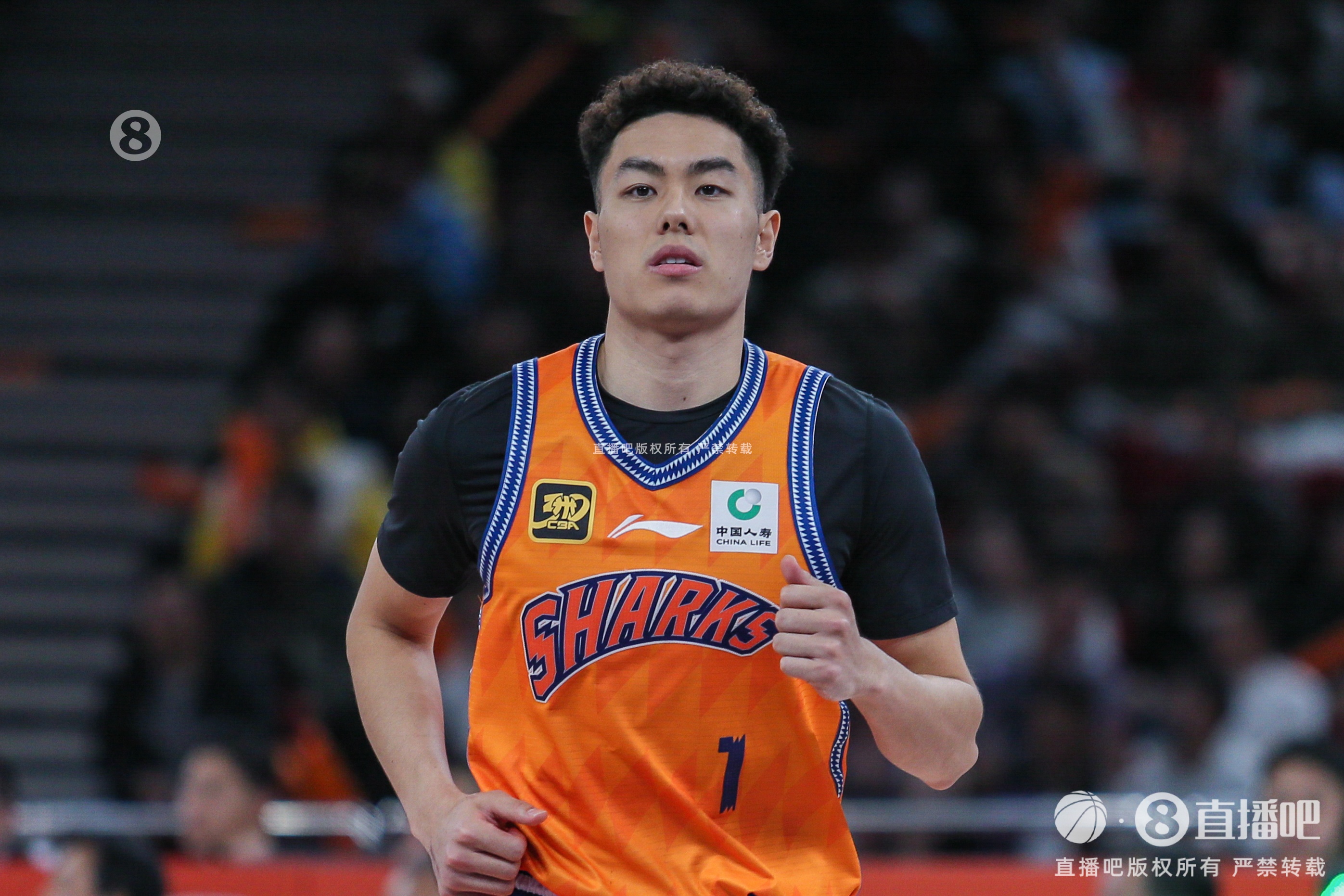 后程發(fā)力!李添榮6記三分拿到23分3板6助 下半場18分